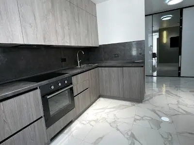 квартира за адресою Корольова вул., 4