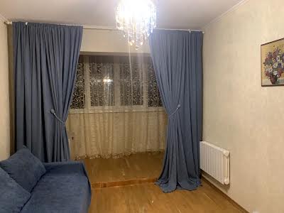 квартира по адресу Червоной Калины просп. (Владимира Маяковского), 8-Б