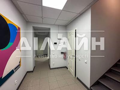 комерційна за адресою Леоніда Жаботинського вул. (Правди), 25