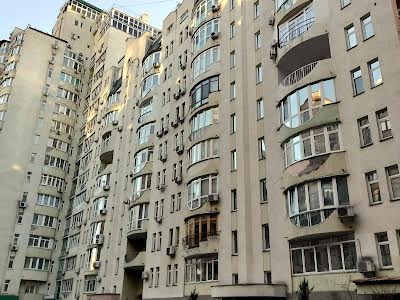 квартира за адресою Дмитрівська вул., 56а