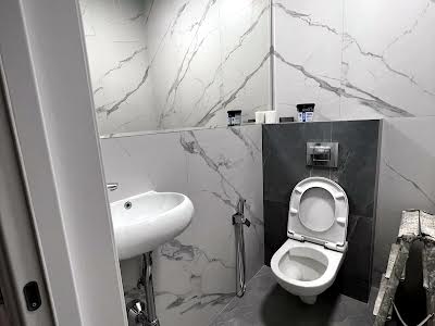 квартира за адресою Василя Сухомлинського вул., 36