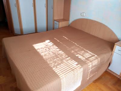 квартира за адресою Дарницький бульв., 7
