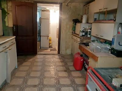 будинок за адресою Виноградна