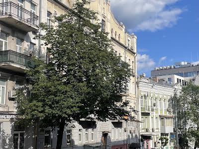 квартира за адресою Михайлівська вул., 18-А