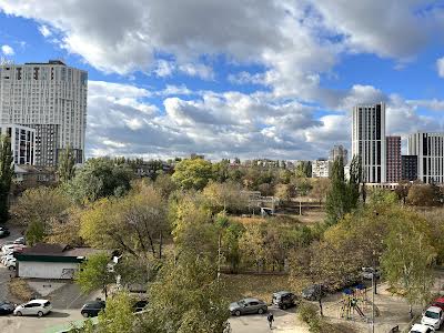 квартира за адресою Чорновола В'ячеслава вул., 20