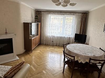 квартира за адресою Княгині Ольги вул., 8