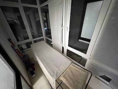 квартира за адресою Врубеля, 60