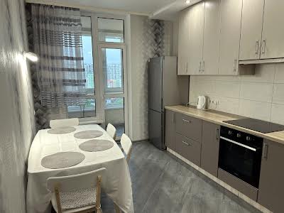 квартира за адресою Каховська вул., 58