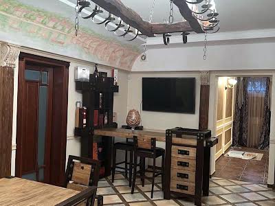 дом по адресу 1-я Ореховая ул.