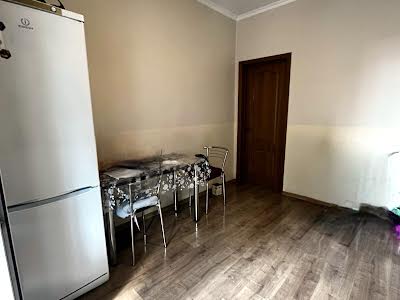 квартира по адресу Вишнева ул., 1