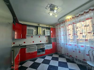 квартира за адресою Курбаса, 7