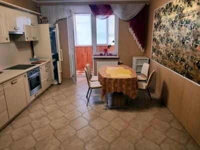 квартира за адресою Костянтина Данькевича вул., 14