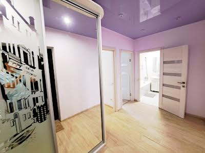 квартира за адресою Родини Крістерів вул., 20