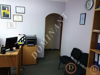 квартира за адресою Українська вул., 45