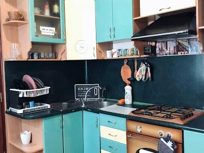 квартира за адресою Лазнева вул., 8