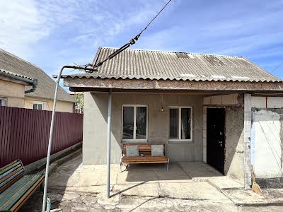 будинок за адресою смт. Овідіополь, Театральна, 18