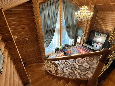 дом по адресу Броварська, 2
