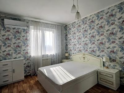 квартира по адресу Кондратюка Юрия ул., 5
