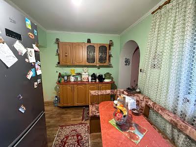 квартира за адресою Августина Волошина вул., 45