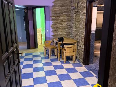 квартира за адресою Івана Мазепи вул., 7