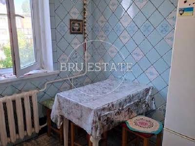 квартира за адресою Райдужна вул., 11-А
