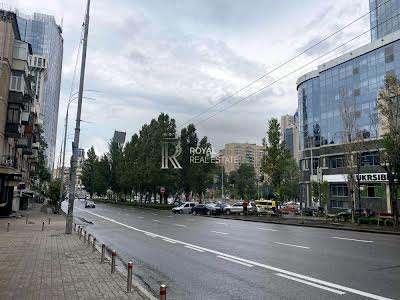 комерційна за адресою Київ, Лесі Українки бульв., 7