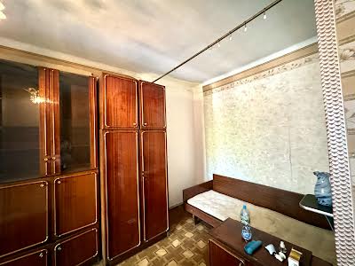 квартира за адресою Богдана Хмельницкого, 1
