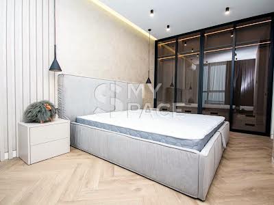 квартира за адресою Науки просп., 58