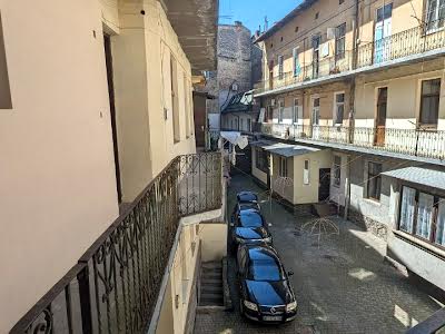 квартира за адресою Шпитальна вул., 20