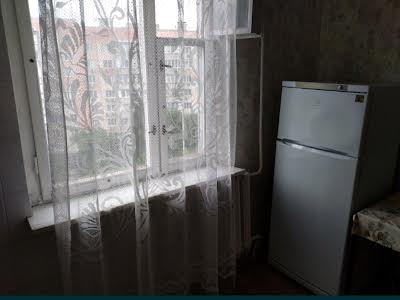 квартира за адресою Академіка Корольова вул., 94