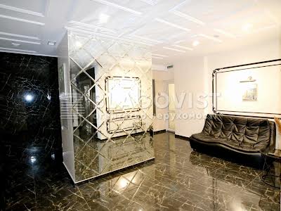 квартира за адресою Дмитрівська, 60/19