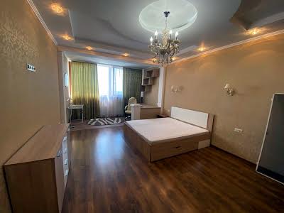 квартира за адресою Академіка Корольова вул., 5/4