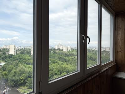 квартира по адресу Николая Амосова ул., 4
