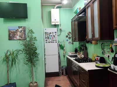 квартира за адресою Євгена Чикаленка вул. (Пушкінська), 43