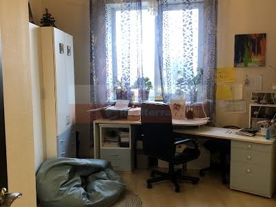 будинок за адресою Розкішна