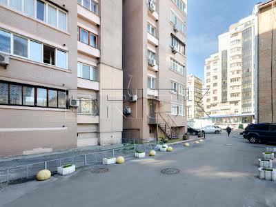 квартира за адресою Антоновича вул. (Горького), 104