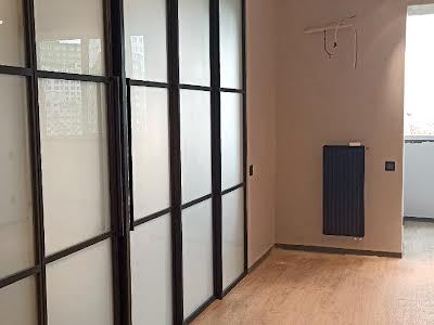 квартира за адресою Академіка Сахарова вул., 16а