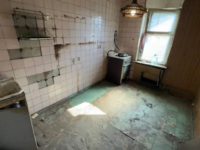 квартира по адресу Ревуцкого ул., 17-Б