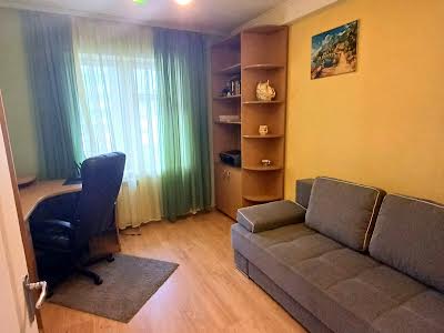 квартира за адресою Литовський просп. (Мінський), 8-А