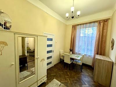 квартира за адресою Зелена вул., 60