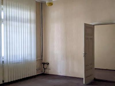 комерційна за адресою сучкова, 21