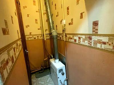 комерційна за адресою Велика Арнаутська вул., 18