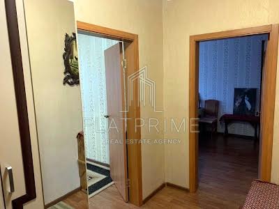 квартира за адресою Михайла Максимовича вул. (Онуфрія Трутенка), 7-В