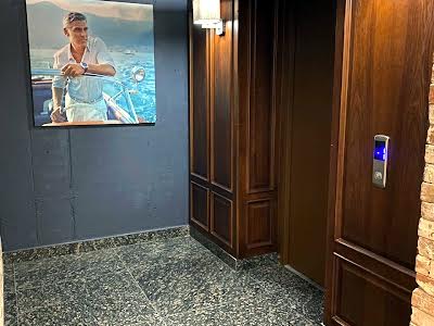 квартира за адресою Південна вул., 4/6