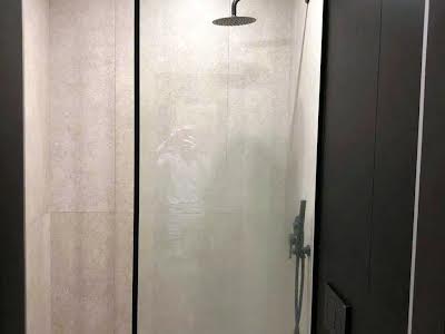 квартира за адресою Регенераторна вул., 4