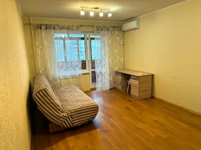 квартира по адресу Чернобыльская ул., 21