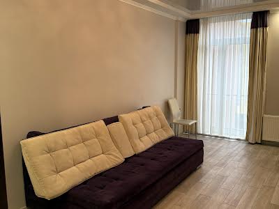 квартира за адресою Регенераторна вул., 4 к2-8