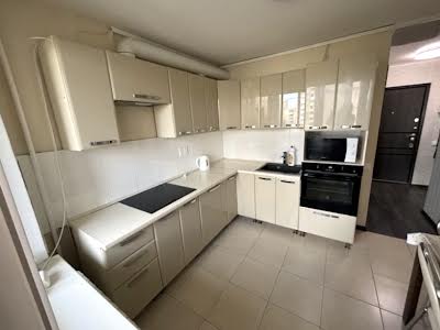 квартира по адресу Киев, Героев Мариуполя ул. (Маршала Якубовського), 3