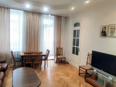 квартира по адресу Олеся Гончара ул., 32-Б