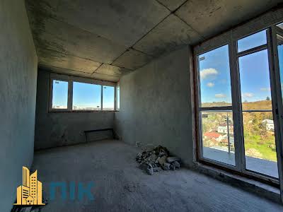 квартира за адресою Топольна вул., 4б